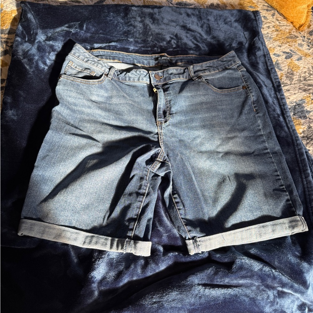 Casual Bermuda Denim Shorts